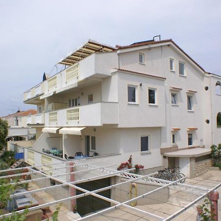 Apartments By The Sea Mandre, Pag - 4098 Екстер'єр фото